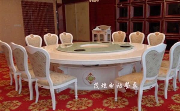 電動餐桌效果圖